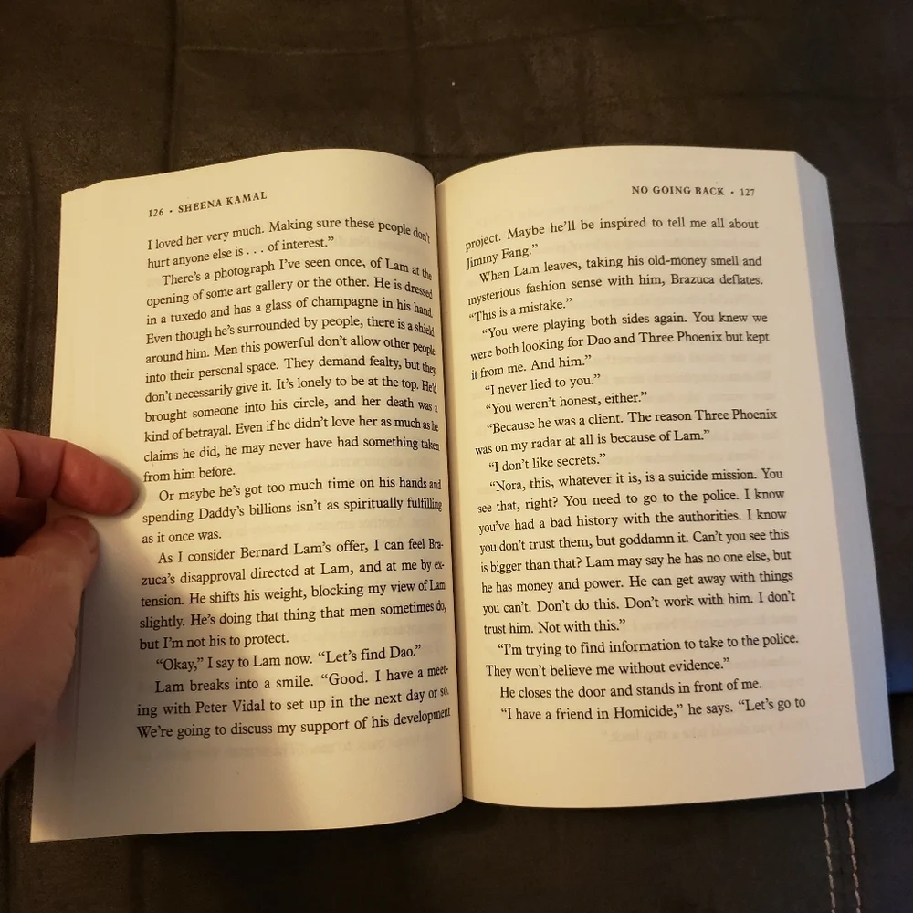 No Going Back‎ by Sheena Kamal   Paperback